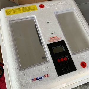 Still Air Egg Incubator